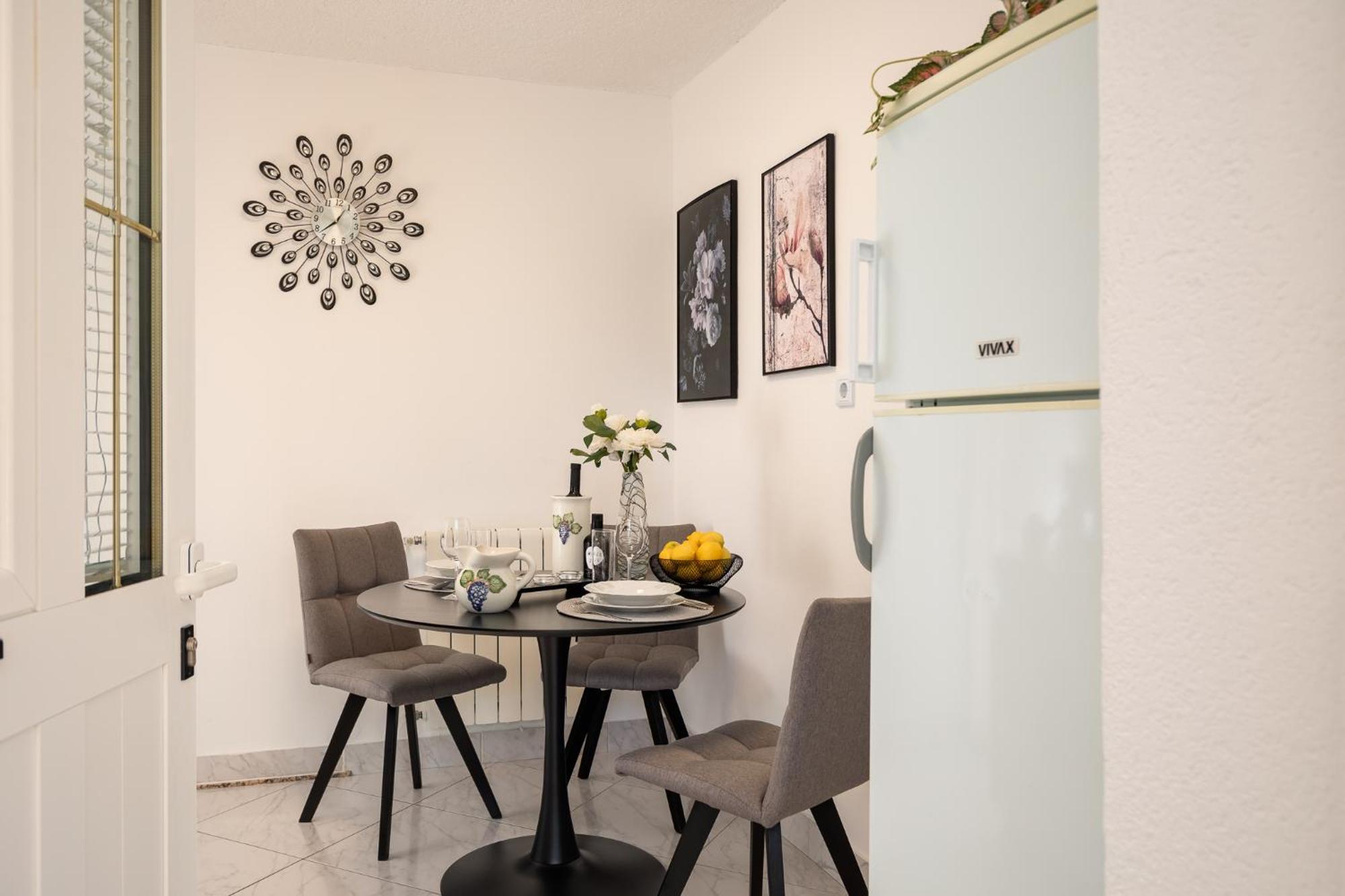 Maras Premium Apartments Porec Exterior photo