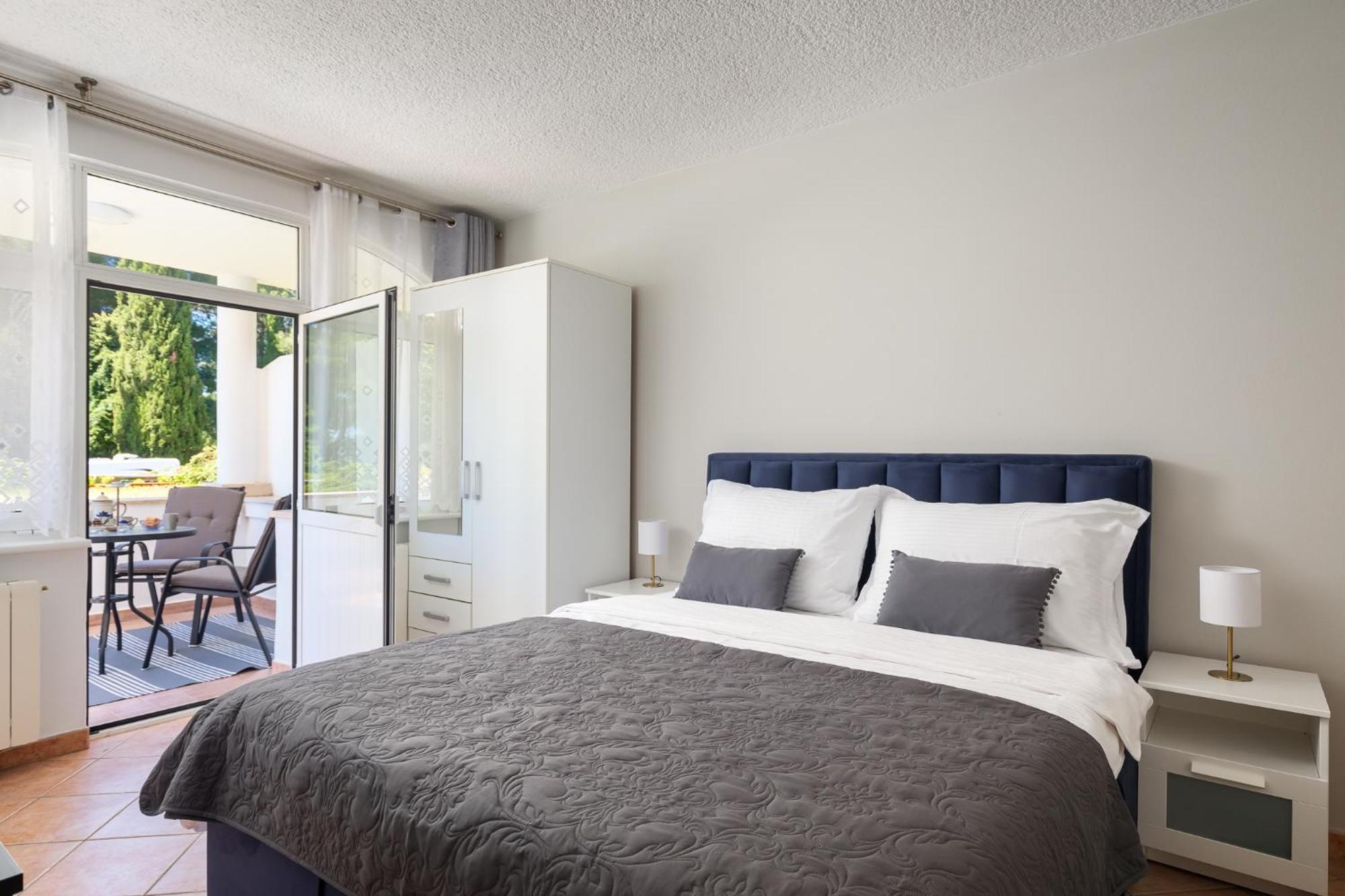 Maras Premium Apartments Porec Exterior photo