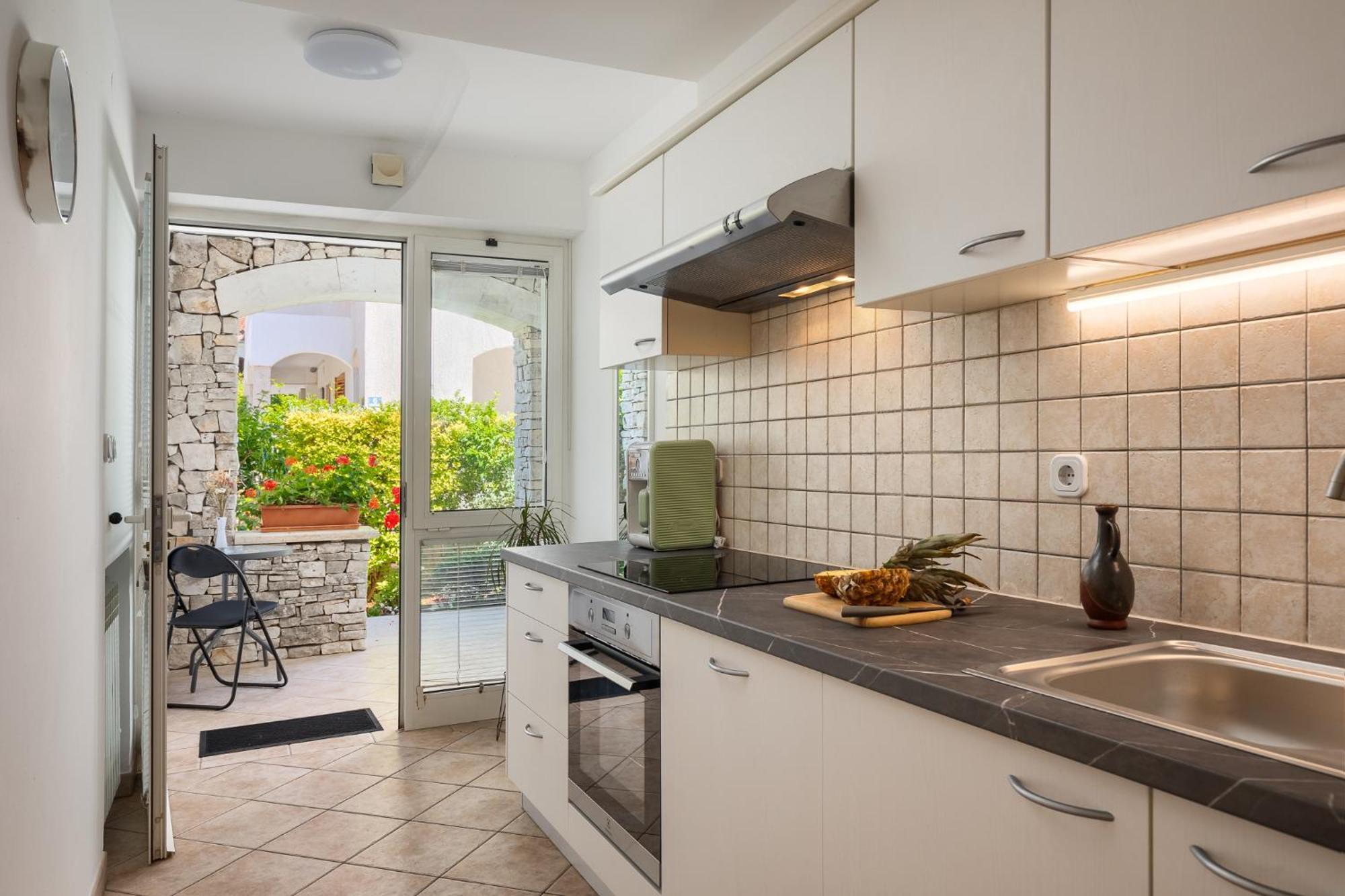 Maras Premium Apartments Porec Exterior photo